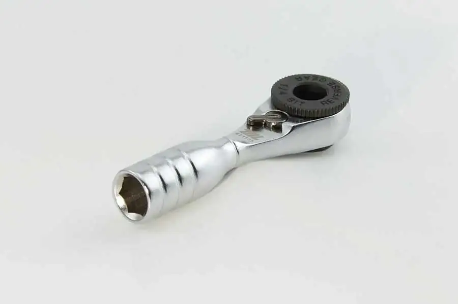 2025-Guide-to-EDC-Ratchet-Wrenches-711L-Tools-02