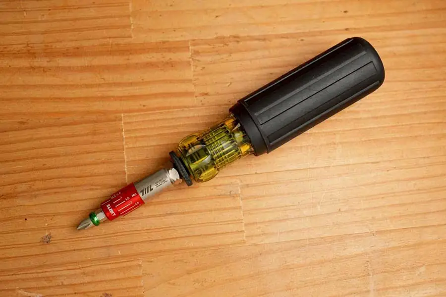 Comparing the 711L EDC Torque Driver Range-E02