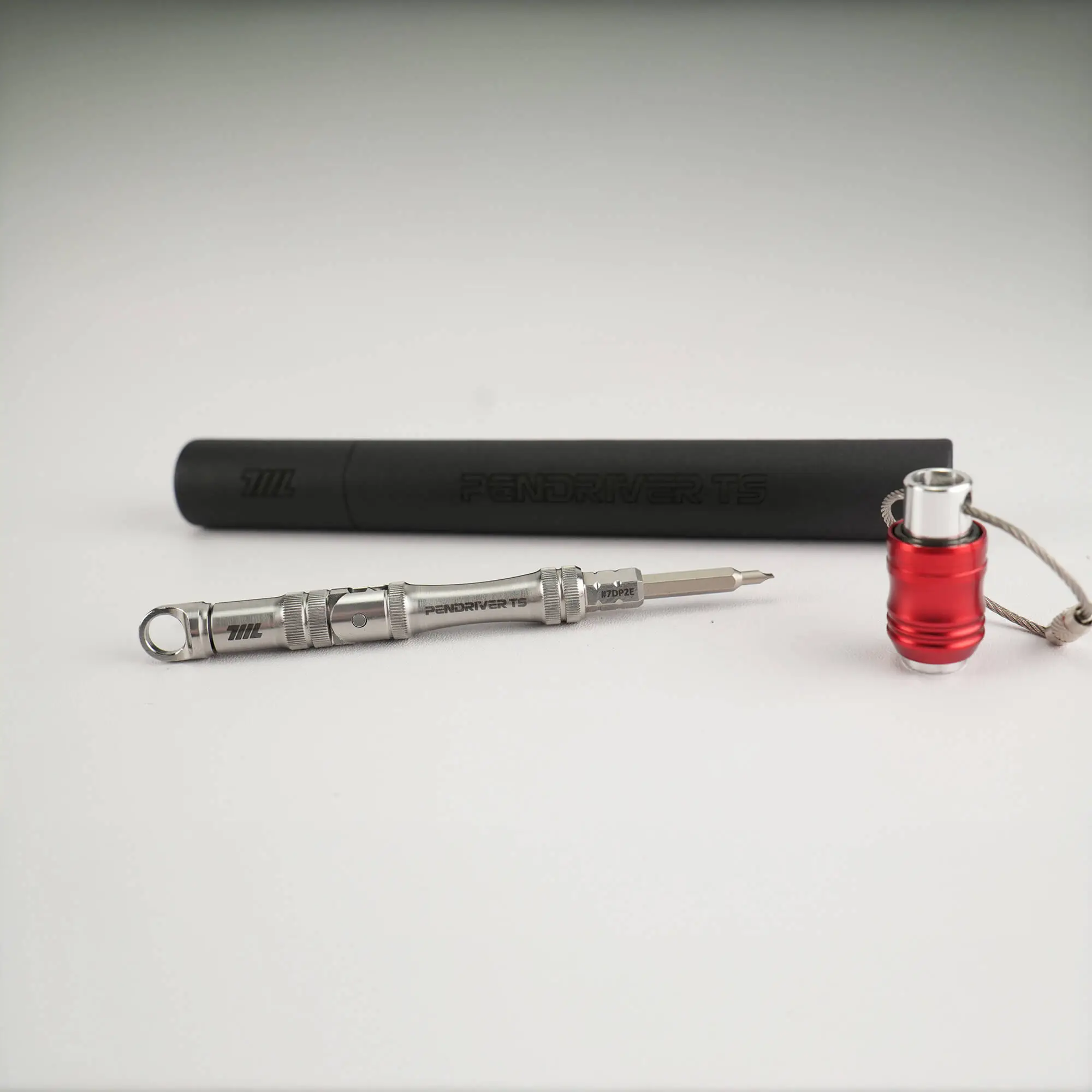 04_711L Pen Driver TS