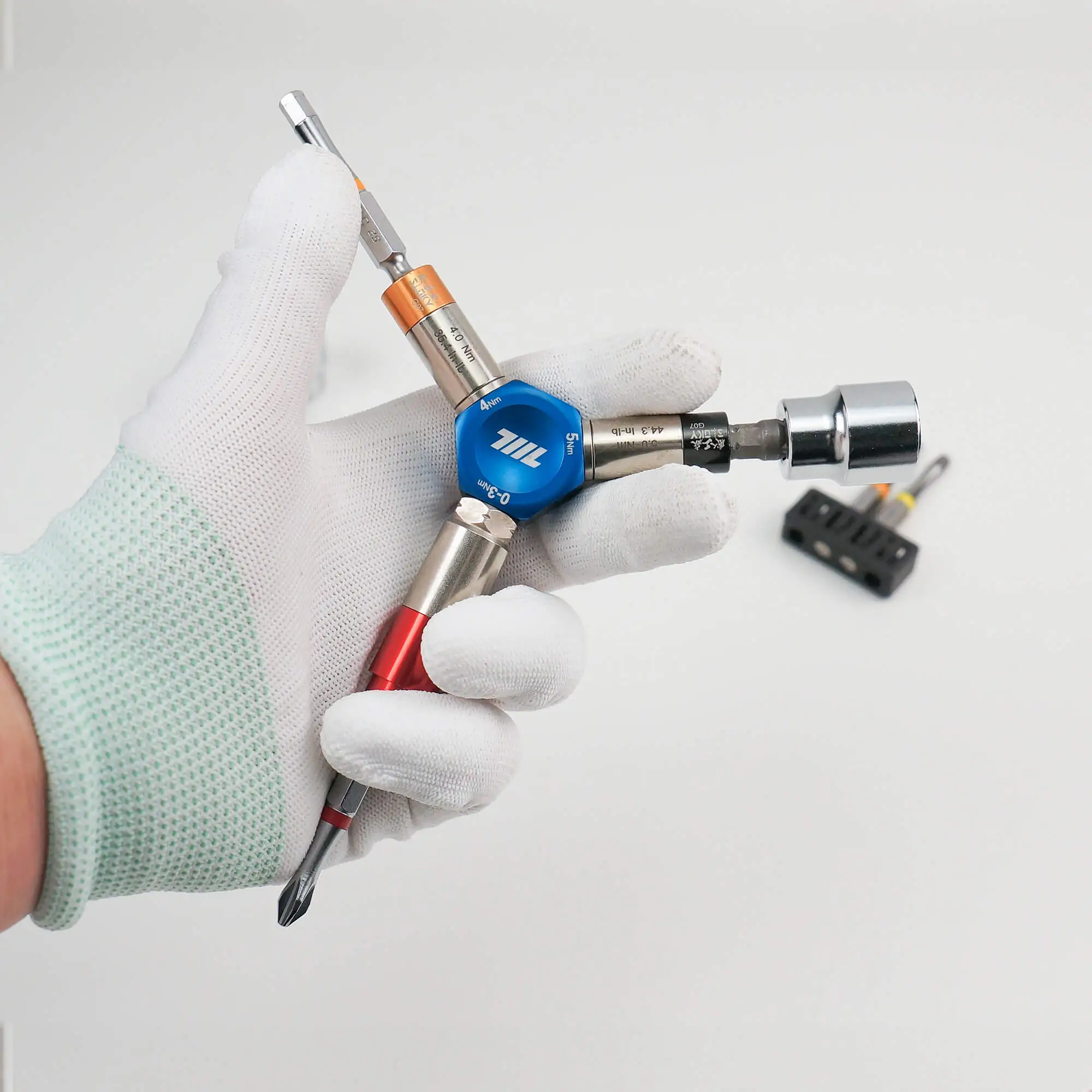 711L EDC Y Torque Driver (Blue) 04