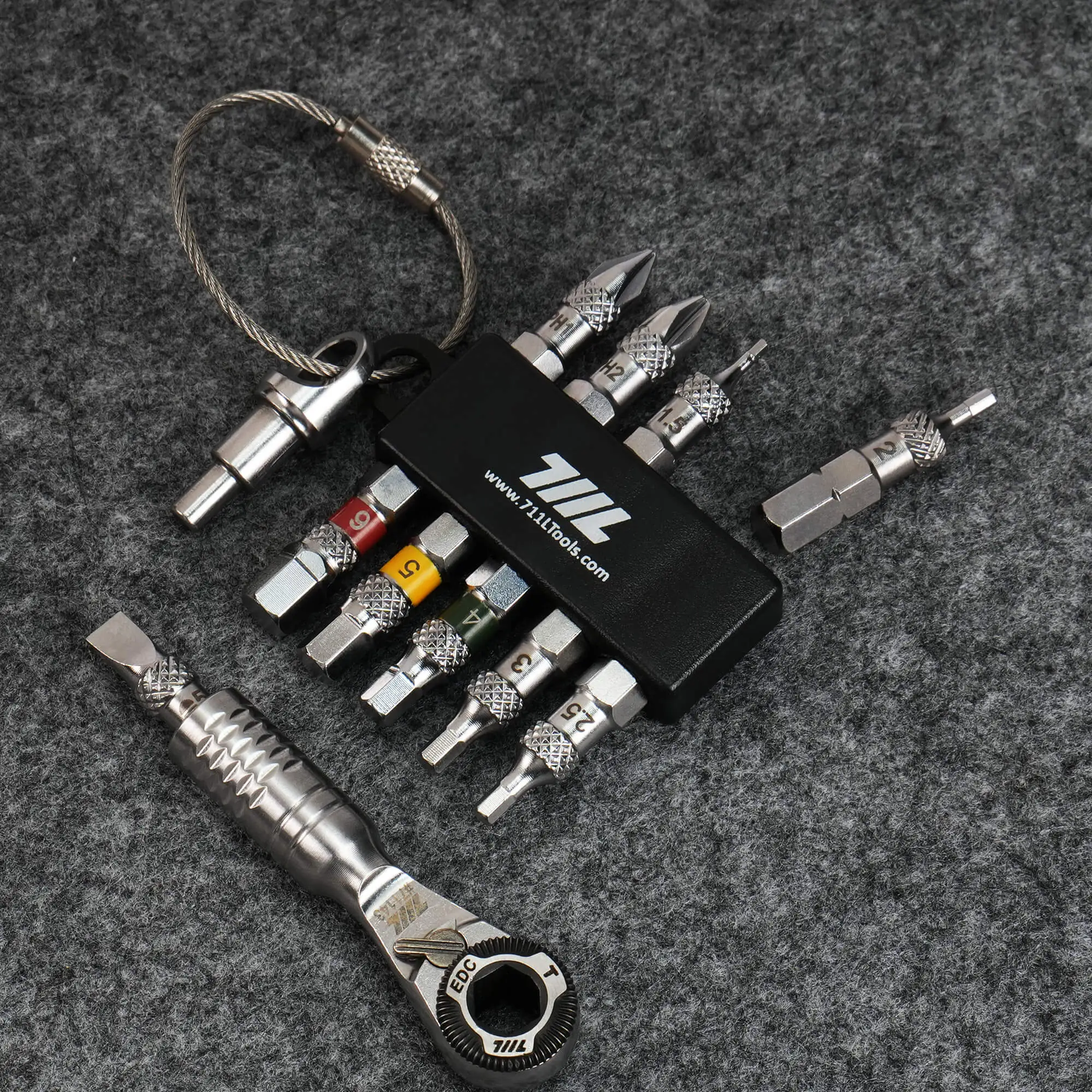 06_711L KnurlGrip 1_4 Inch Hex Bit Ratchet Wrench Set-min